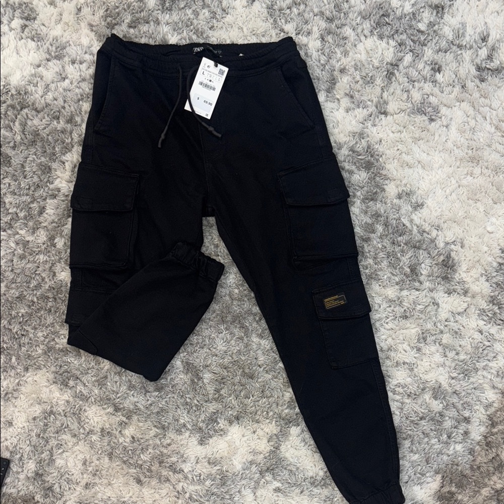 Black Cargo Pants